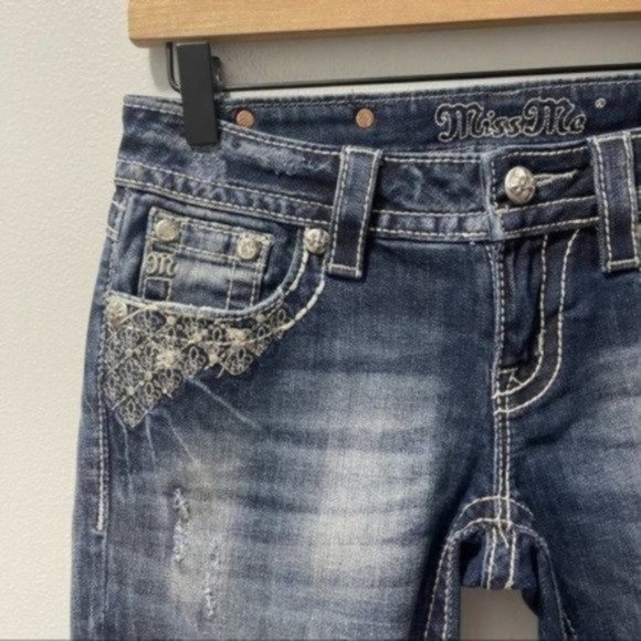 Miss Me Rhinestone Signature Cuffed Distressed Western Jean Capris Embellished - Picture 5 of 9